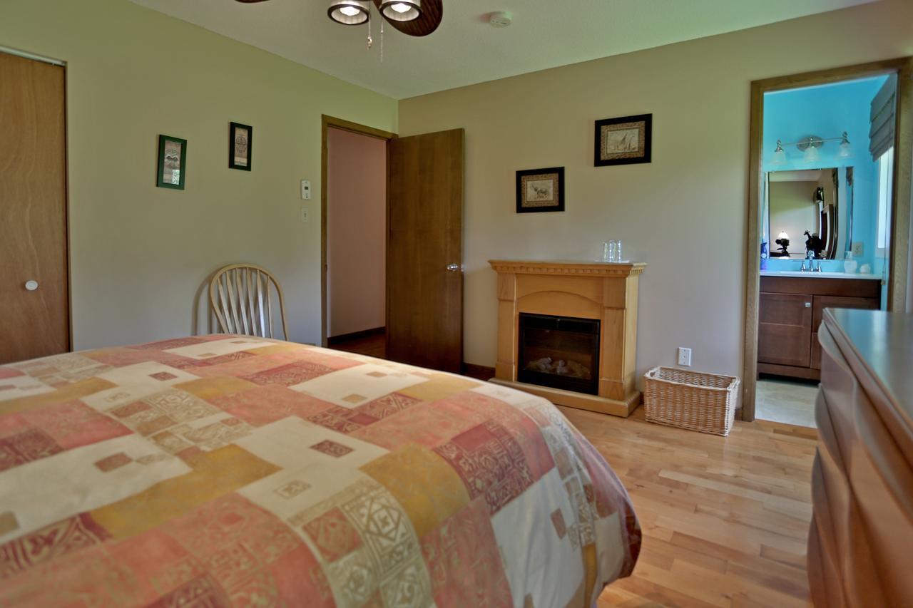 Bed and Breakfast Ranch St-Hubert à Saint-Hermenegilde Extérieur photo